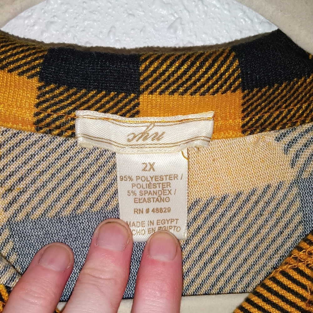 EUC nyc Button Down Plaid Long Sleeve Top 2X - Picture 5 of 6